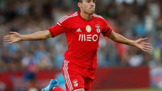 Ντύνεται «κόκκινος διάβολος» ο Γκαϊτάν! 