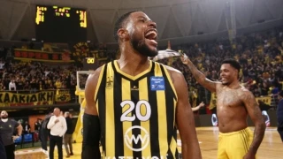 Άρης: Ο Ζίριους Ουίλιαμς αποκάλυψε μήνυμα κατά της ζωής του μετά τη νίκη στο ντέρμπι!