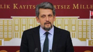 O Τσαβούσογλου χαιρετά ως Γκρίζος λύκος, Τούρκος βουλευτής ζητά αναγνώριση της αρμένικης γενοκτονίας