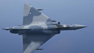 Ελληνικά Mirage 2000-5: Οι Έλληνες πιλότοι «γράφουν» και πάλι