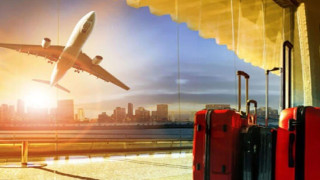 Ρώσοι τουρίστες: Με ποιον τρόπο μπορούν να έρθουν στην Ελλάδα – Αγωνία για τις ιδιοκτησίες τους