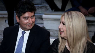 ΠΑΣΟΚ – ΚΙΝΑΛ: «Δηλαδή η Φώφη ήταν χαζή;»