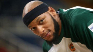 Ισόβια στον δολοφόνο του Άντριαν Πέιν-Συγκλονιστικές στιγμές στο δικαστήριο