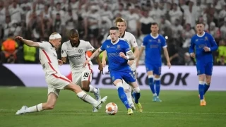 Με ήρωα τον Τραπ η Άιντραχτ κατέκτησε το Europa League