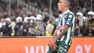 Απαράδεκτο: Δεν αποβλήθηκε ο Αϊτόρ που έπιασε τα γεννητικά του όργανα