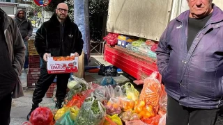 Ισορροπιστής: «Είμαι παραγωγός φρούτων στη λαϊκή – Ξυπνάω καθημερινά στις 5 το πρωί»