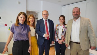 Νέο πρόγραμμα για 10.000 ανέργους - Μηνιαία επιδότηση ίση με τον κατώτατο μισθό