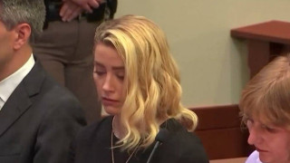 Δίκη Τζόνι Ντεπ: Ένορκος αποκάλυψε την ατάκα-αυτογκόλ της Άμπερ Χερντ