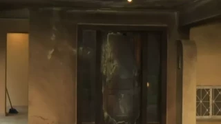 Επίθεση με γκαζάκια στο σπίτι του Άρη Πορτοσάλτε -«Στην Ελλάδα έχουμε τρομοκρατία»