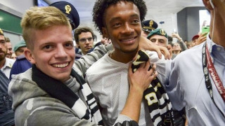 Αποθέωση στην άφιξη του Κουαδράδο (vid)