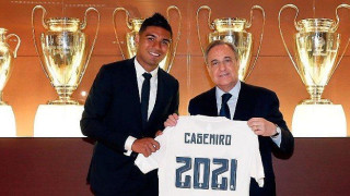 Επέκταση συμβολαίου σε Κασεμίρο