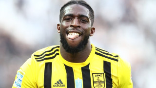 Στην Αθήνα για τις υπογραφές ο Καμαρά, τι γίνεται με Άρη και  Μάξι Λοβέρα