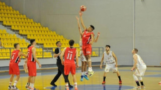 Ηρακλής Κοζάνης - Ολυμπιακός: Νίκη των Πειραιωτών ύστερα από διακοπή ρεύματος και συνέχεια του αγώνα σε... άλλο γήπεδο!