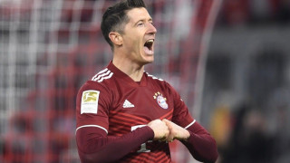 Λεβαντόβσκι σε Τσάβι: «Θέλω πολύ να προπονηθώ μαζί σου»