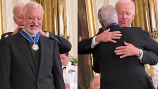 Ο Τζο Μπάιντεν τίμησε με το Προεδρικό Μετάλλιο Ελευθερίας τον Έλληνα Αλέξανδρο Καρλούτσο