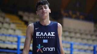 Τρομερός Σαμοντούροβ πήρε την Εθνική Εφήβων από το χέρι -  Δύο στα δύο η Νέων Ανδρών