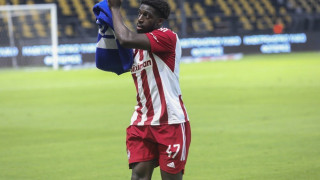 Άρης: Χειροκροτήθηκε ο Καμαρά στην επιστροφή του στο «Κλ. Βικελίδης»