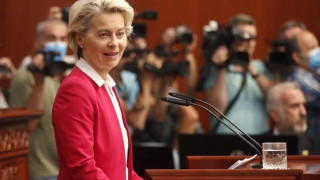 Ανθελληνικό ντελίριο της Φον Ντερ Λάιεν: «Μακεδόνες, η μακεδονική γλώσσα και ταυτότητα, είναι δική σας»!