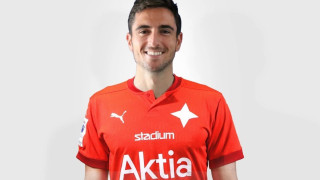 Ο Πίπε Σάεθ αποσύρθηκε από το ποδόσφαιρο για να γίνει δάσκαλος