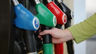 Fuel Pass 2: Τα ποσά επιδότησης και οι βασικές προϋποθέσεις