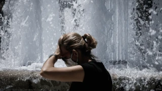 Έρχεται καύσωνας «διαρκείας»-  40αρια σε όλη την Ελλάδα