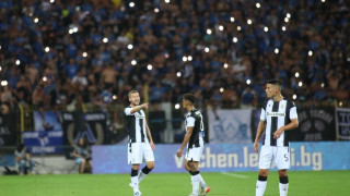 Ας σώσει πρώτα την χρονιά την Πέμπτη…