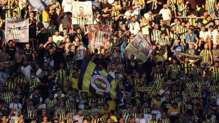 Σκηνές ντροπής στο Φενέρ-Ντιναμό Κιέβου: Φώναζαν ρυθμικά «Βλαντιμιρ Πούτιν» οι Τούρκοι