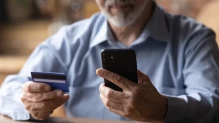 Τι παθαίνει ο εγκέφαλος όταν δεν χρησιμοποιούμε τα τηλέφωνά μας;