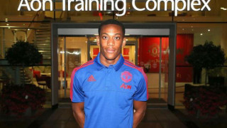 «Τριπλασίασε την προσφορά της η Γιουνάιτεντ»