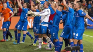 Οι τρελοί και απίστευτοι πανηγυρισμοί των Ισλανδών στα αποδυτήρια! (video)