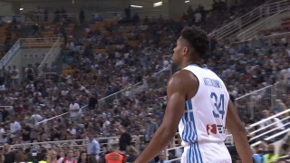 Ελλάδα - Ισπανία: Αποθεώθηκε ο Γιάννης στο ΟΑΚΑ