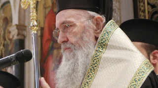 Μητροπολίτης Ναυπάκτου Ιερόθεος: Η φράση «καλή Παναγιά» δεν στέκεται ούτε λεκτικά ούτε θεολογικά