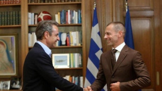 Αν υπήρχε αυτοδιοίκητο και ΦΙΦΑ-ΟΥΕΦΑ στήριζαν την ΕΠΟ, ποιος υπουργός θα τολμούσε να παρέμβει;