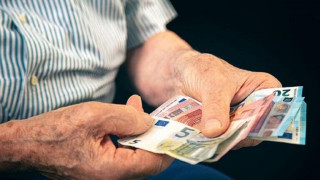Πρόωρη συνταξιοδότηση στο Δημόσιο: Δείτε τι αλλάζει