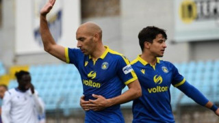 SL1: Ξεκάθαρα φαβορί Παναθηναϊκός και Ολυμπιακός-Βλέπει Λαμία και σκοράρει ο Μπαράλες