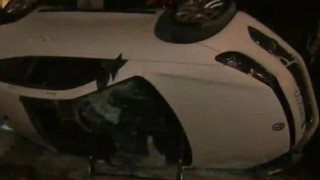 Θεσσαλονίκη: Σοβαρό τροχαίο με 30χρονο οδηγό - Του γύρισε τούμπα το αυτοκίνητο