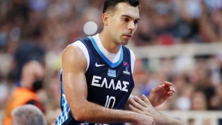 Ο Κώστας Σλούκας είναι εδώ!