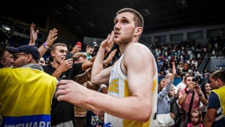 Μιχάιλιουκ: «Καλύτερος παίκτης στον κόσμο ο Γιάννης- Πολύ δύσκολο να τον σταματήσουμε»