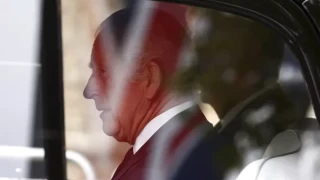 Η εξωφρενική λίστα με τις βασιλικές απαιτήσεις του Καρόλου