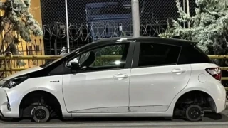 Θεσσαλονίκη: Οδηγός βρήκε το αυτοκίνητό του χωρίς ρόδες