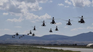 Οι «φονιάδες» αρμάτων δείχνουν τα «δόντια» τους και στέλνουν μήνυμα στην Άγκυρα