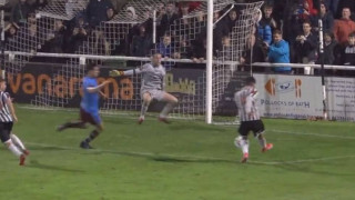 Τερματοφύλακας στην έκτη κατηγορία της Αγγλίας κάνει τέσσερις διαδοχικές αποκρούσεις στην ίδια φάση και γίνεται... viral!