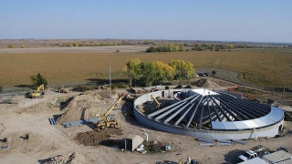 «Πυρηνική αποκάλυψη» - Οι πλούσιοι του πλανήτη φτιάχνουν... καταφύγια με πισίνες για να σωθούν