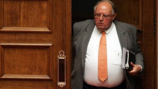 «O μόνος που θεωρώ σέξι από τους πολιτικούς είναι ο Πάγκαλος»