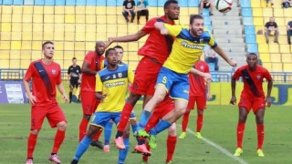 Καφρίλα κατά Γιαννούλη στο Aγρίνιο (video)