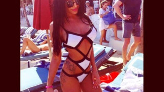 Αυτή ξετρέλανε... τον Εσιέν (pics)