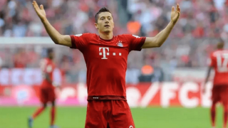 Λεβαντόφσκι από άλλον πλανήτη! (videos)