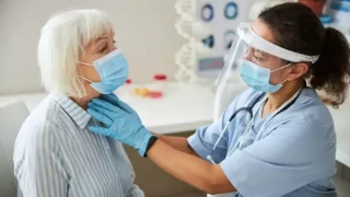 Θεσσαλονίκη: «Πανδημία» ιώσεων που προκαλούν αναπνευστικά προβλήματα