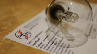 Λογαριασμοί ρεύματος: «Παράθυρο» για επιδοτήσεις και από Σεπτέμβρη