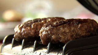 ΠΡΟΣΟΧΗ! Εντοπίστηκε σαλμονέλα σε μπιφτέκια